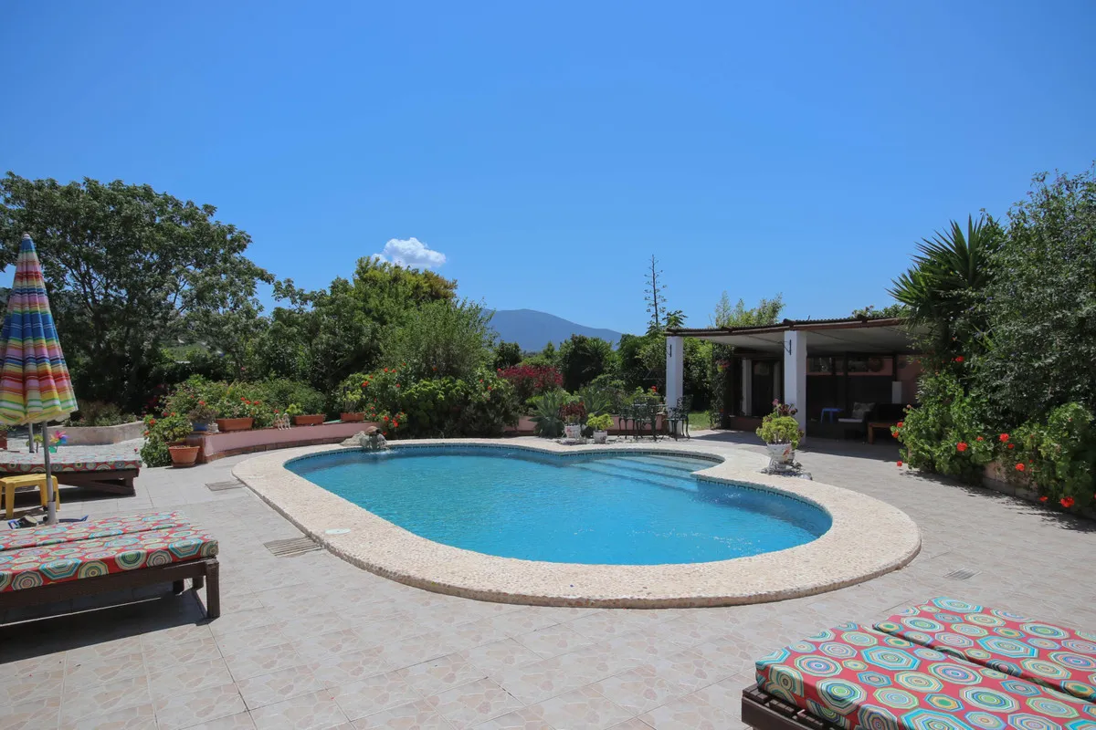 5063d72d-82b5-4a41-985c-324d47c42fd8