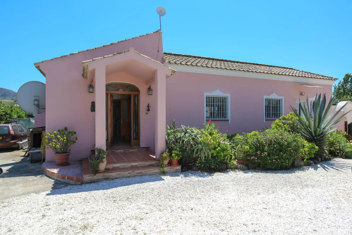 574c4313-a3a5-40e8-bbed-5d16fd38c89c