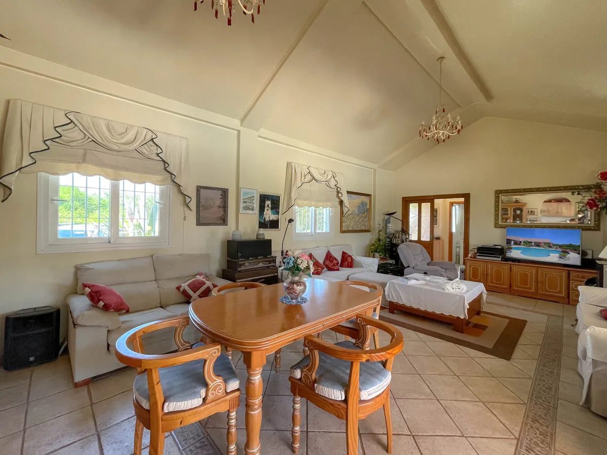 646da6dd-8c86-4664-bda3-e2a2858ee1f4