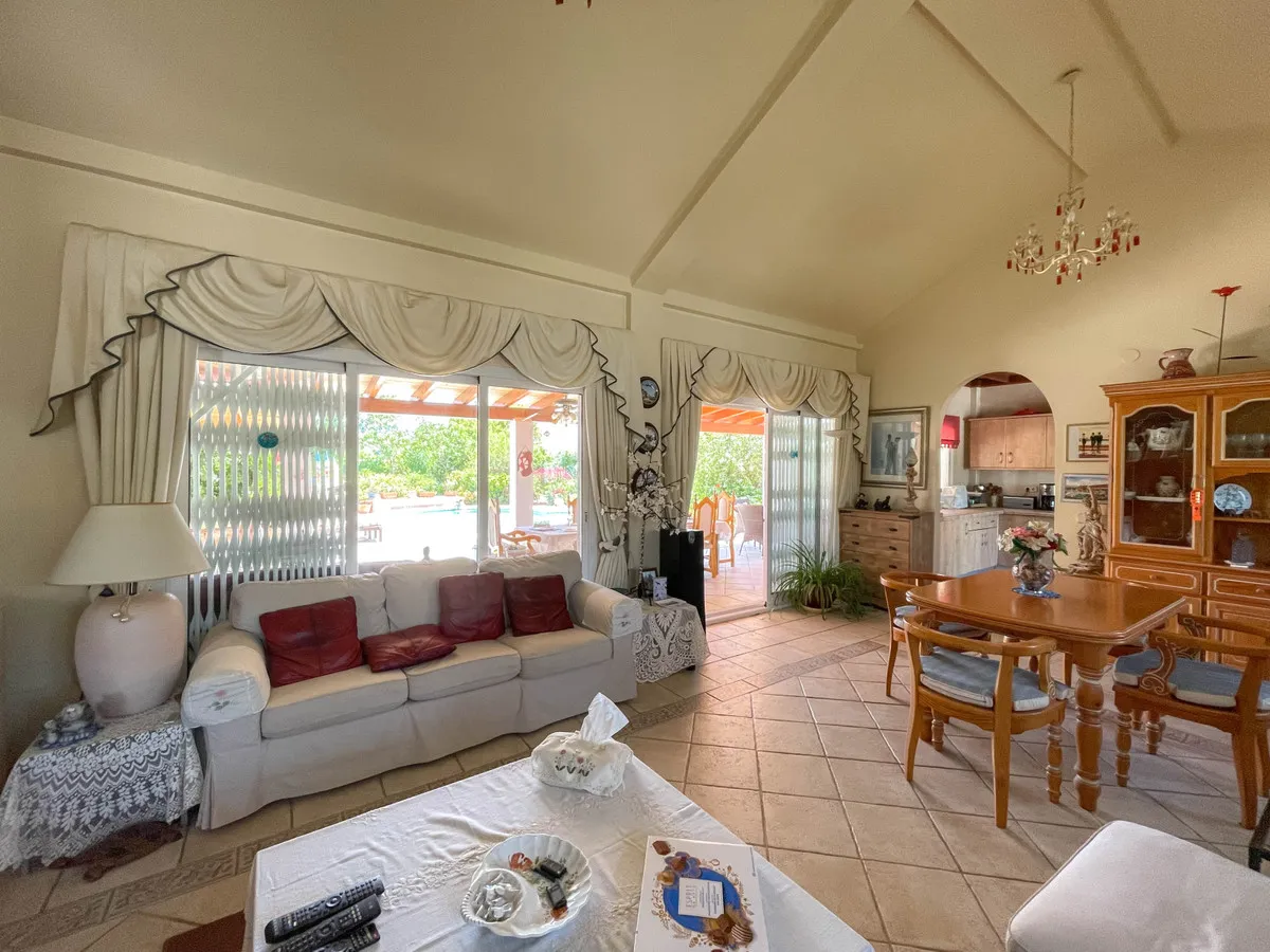 a71bf2d8-bfb4-4730-b15e-f2fdb6e2f116