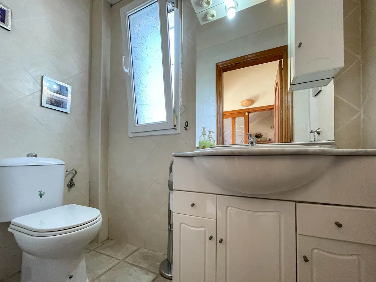 e79710b0-de57-4ea9-bbe1-66fe181c7ebd