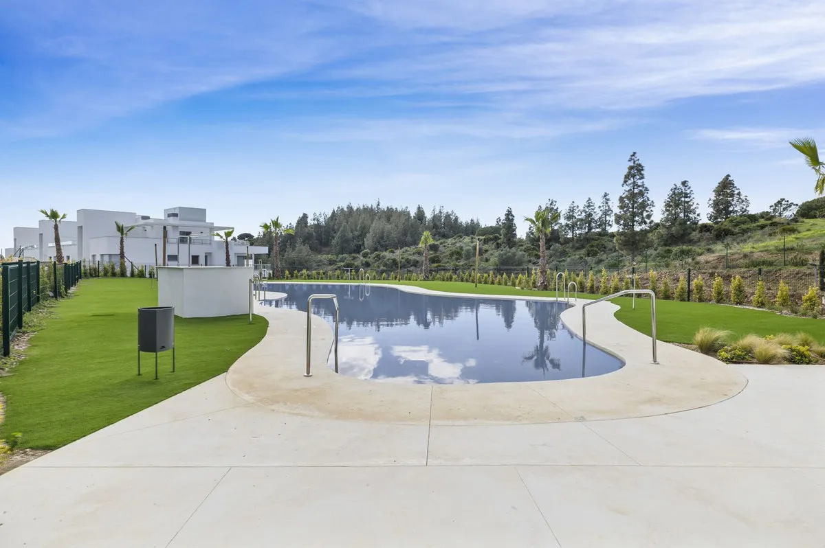 02f791b4-63df-4863-88c6-956a674e9296