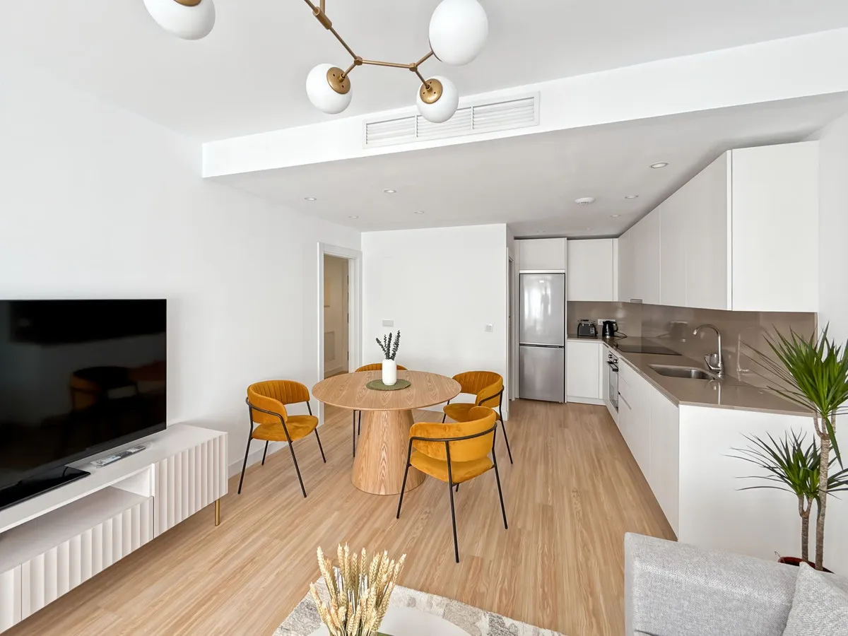 13db83df-66a3-4fd5-97da-1e76e1c00d1a