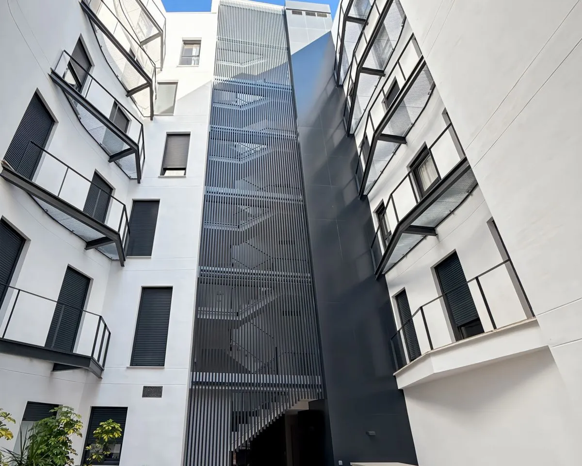 cce0f3a2-8145-43f7-a326-fbcd7abbfbaa