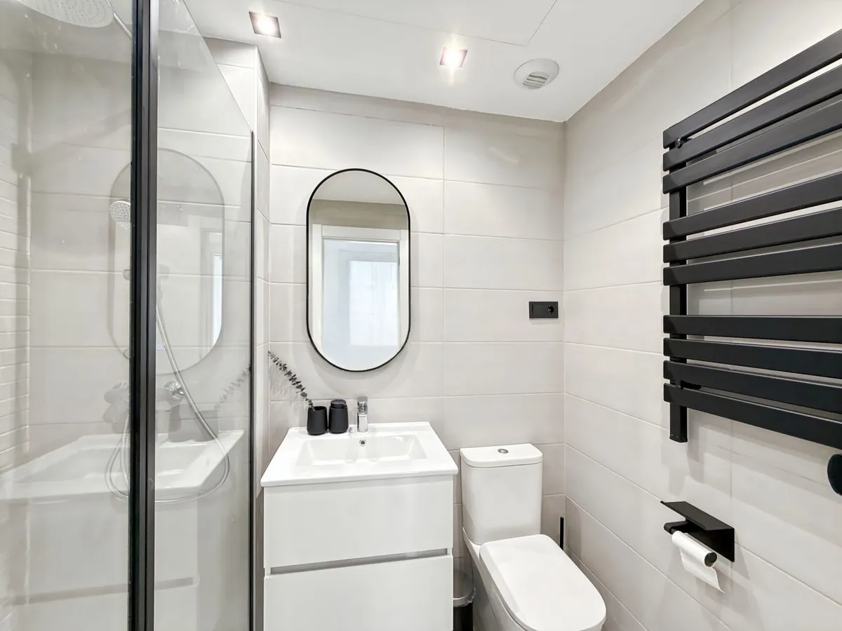 d0617b41-3db7-46a9-8edf-753f0bb5fe47