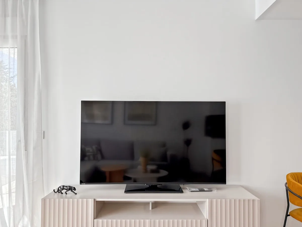 ea7459c6-8eaa-4c50-87c1-cb1a43331b8b