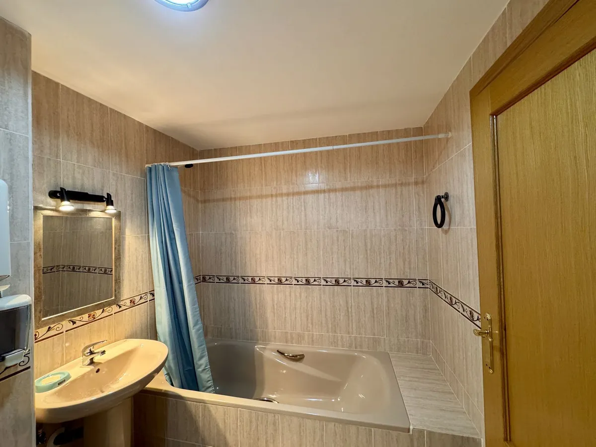 9a5df124-abce-4a0c-aeaf-a4a278339b4f