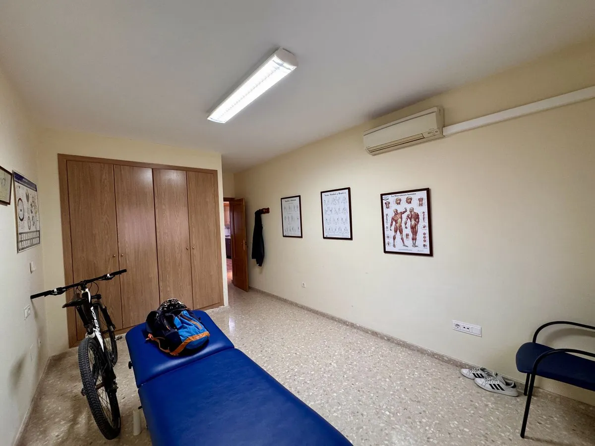 f8bbee84-6068-4e7c-9ace-421b8fb15598