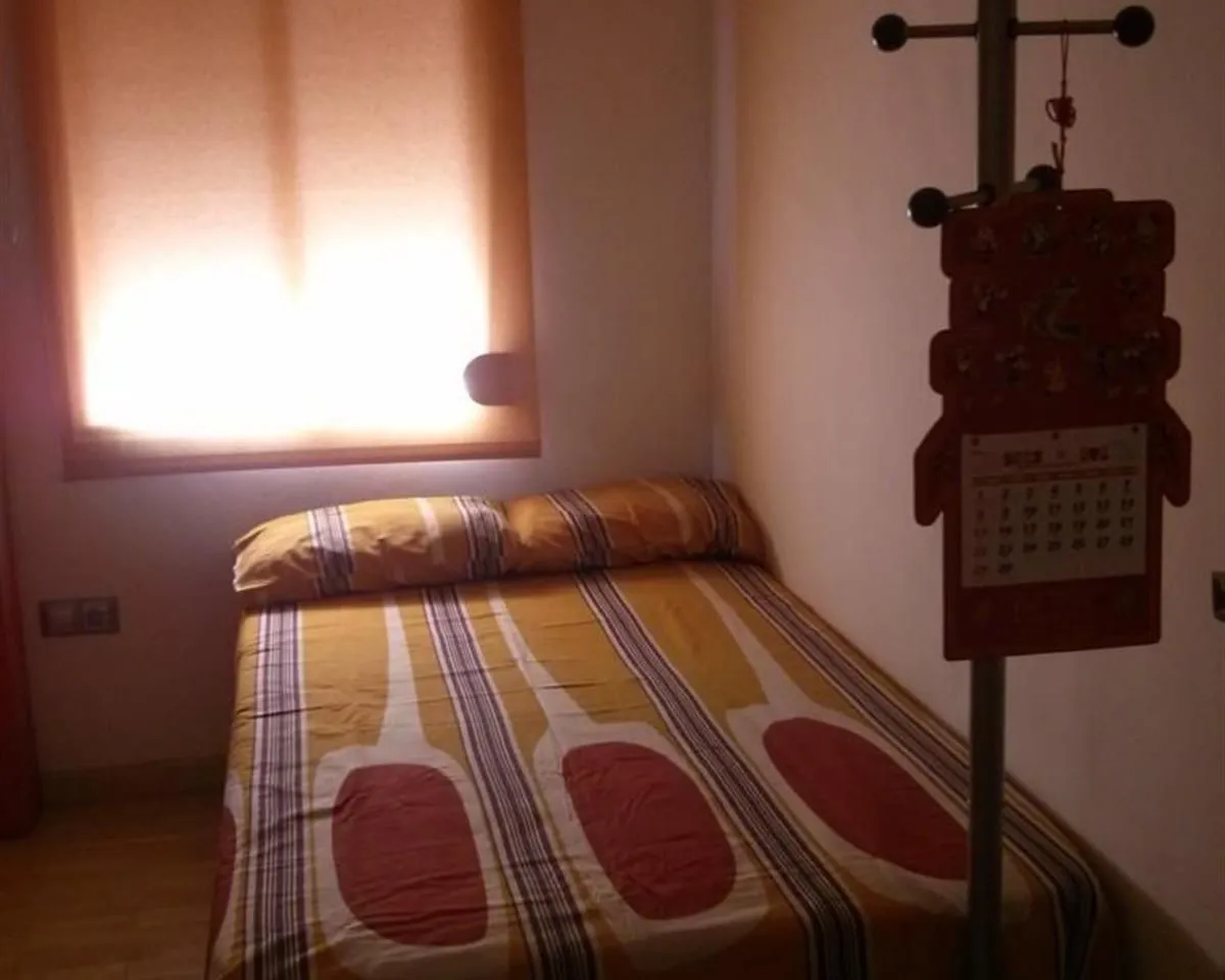 2deabd77-9b40-4c7f-9dc2-4c33e9198716