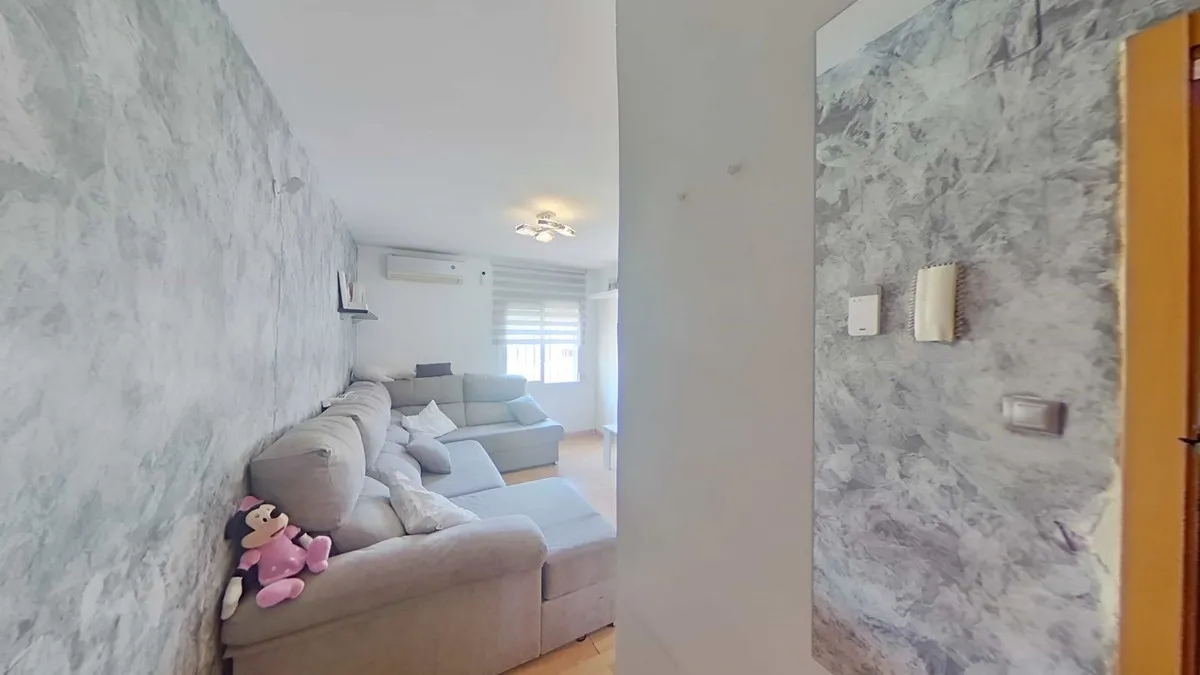 dfffecd1-c94b-4274-9274-42cebb90f75c