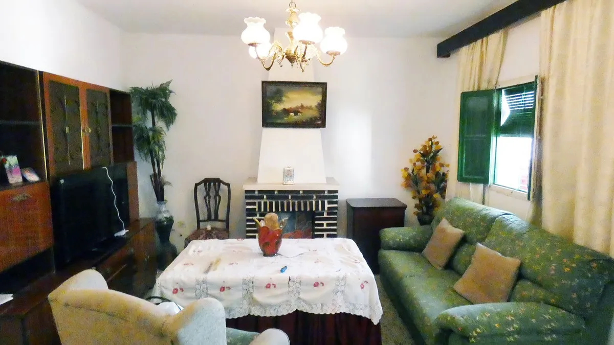 034757aa-6953-4f7d-a148-ab4ad50ffa22