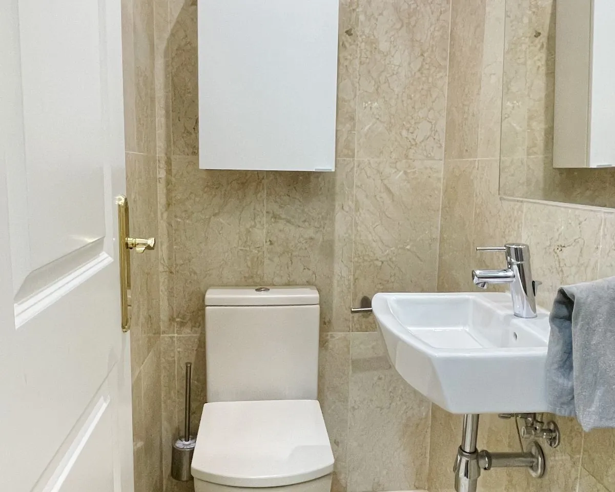 8a088c99-5f0c-401c-9eae-b149c9ea34d6