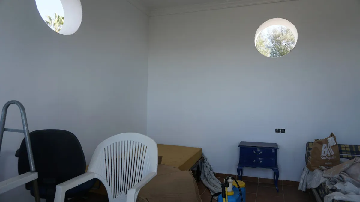 042a2ebe-09a1-41f7-996a-a53b687ab50a