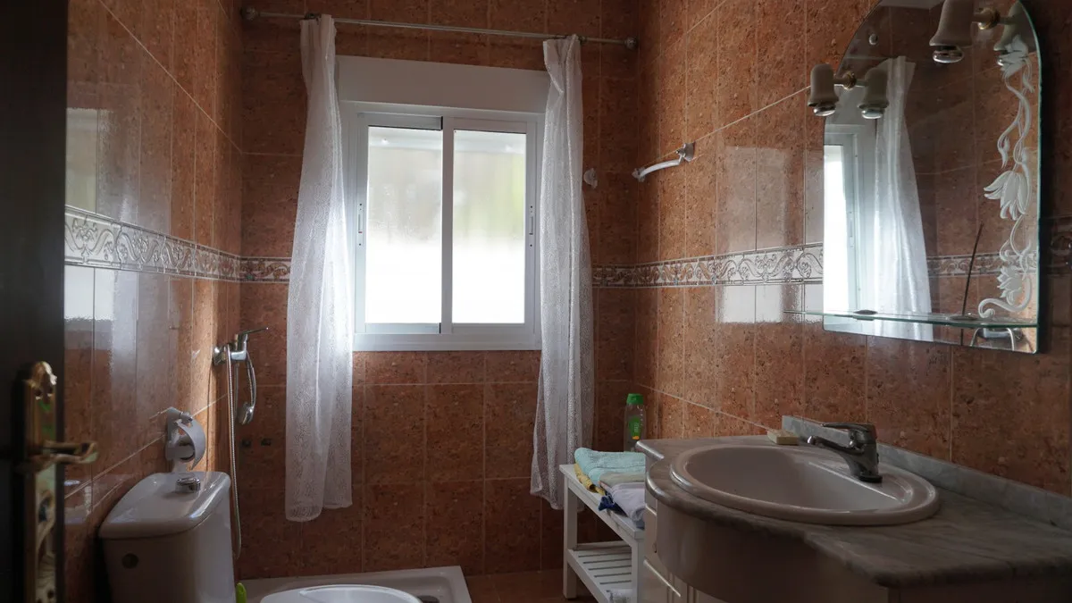 272c4a0a-c671-432d-a5af-54bb4af90234