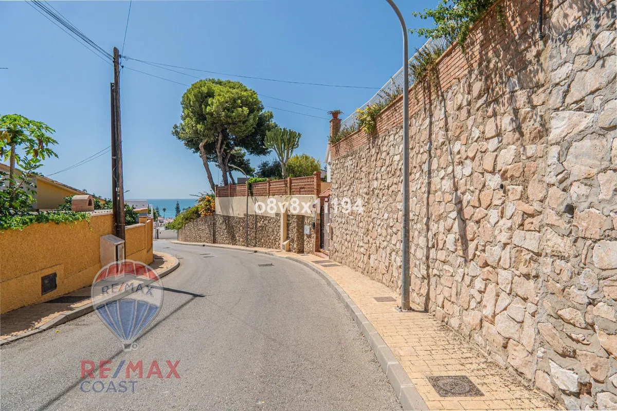 8ce39b97-49ab-4329-b558-2276bf76e039