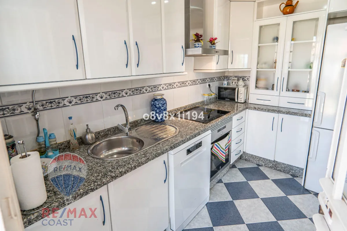 e8557f43-5fc1-431b-b800-e6ac5da87aa6