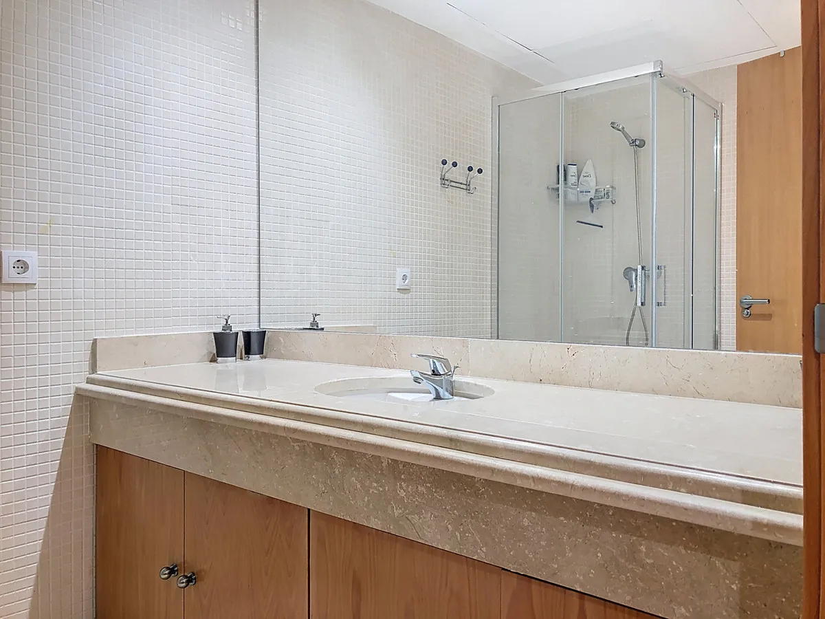 6a336c01-cf89-4847-924f-902d62ea78b0