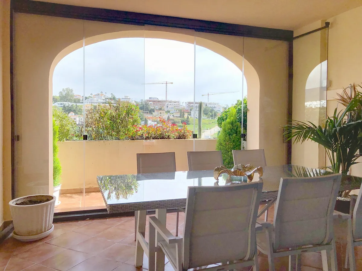 8a4bfa95-adc0-4ef0-bbd5-ea490d7fb5f0