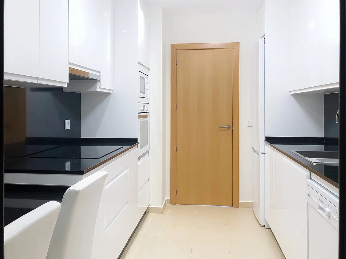 9f5ce2bd-8213-44e3-8a09-83893b5ec7e9