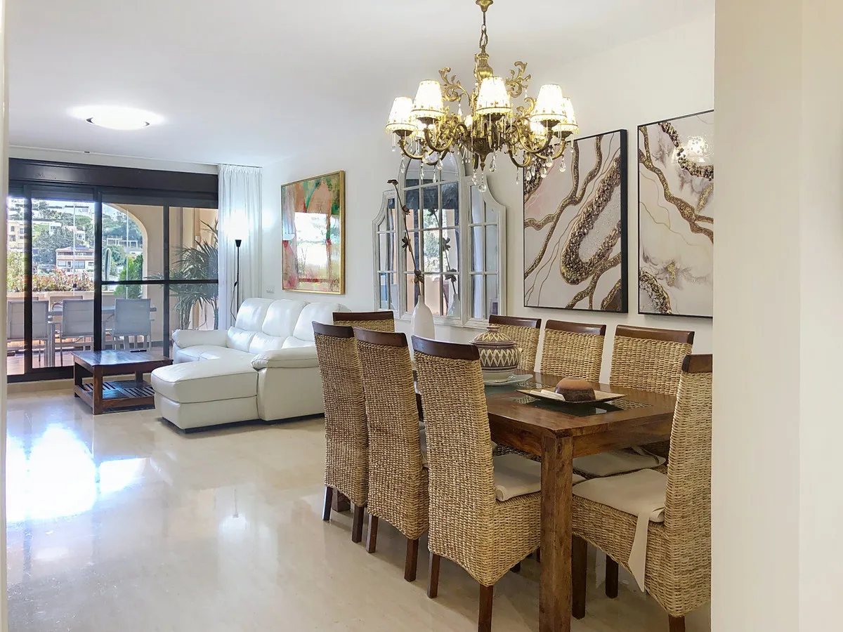 a3704a2f-721b-4e81-bc90-f5bd0eeb26cb