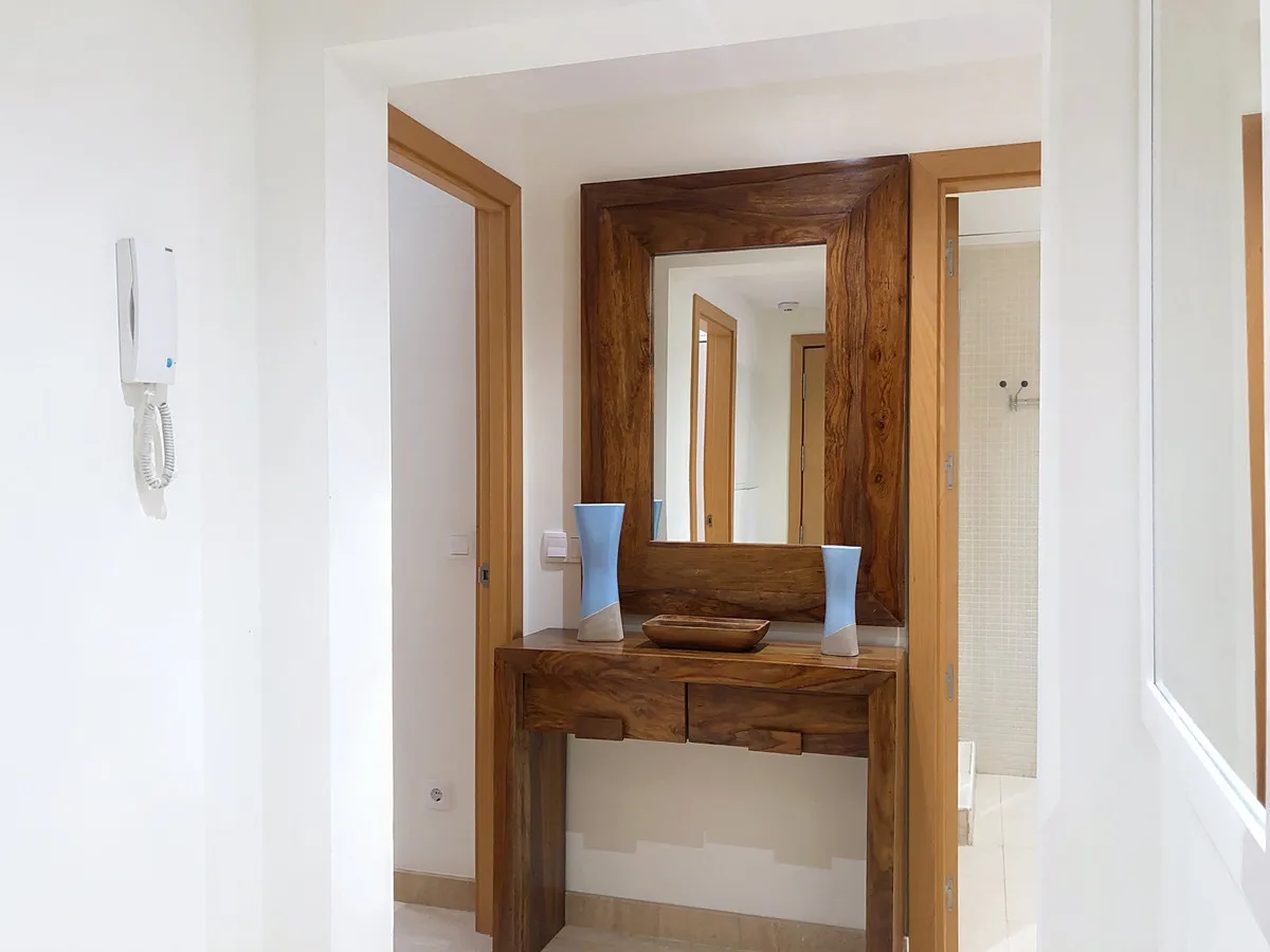 d43bdcfd-6fe6-40df-ba63-1e3c9d5f619a