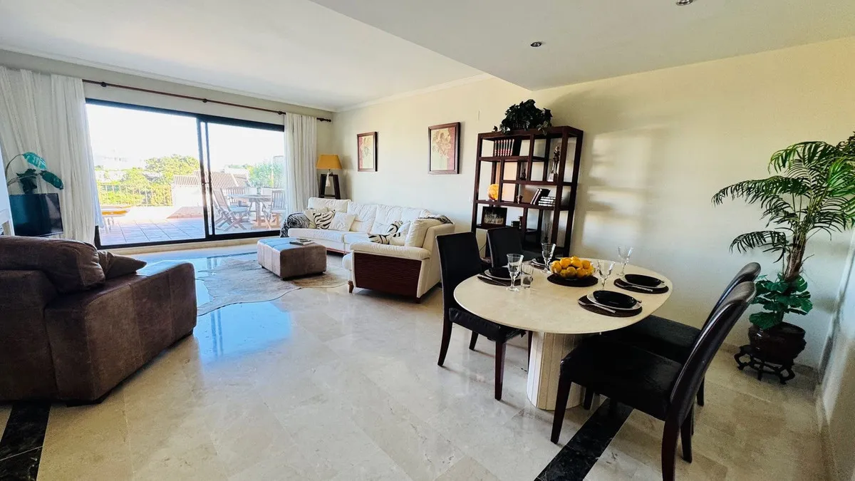 24b6bd01-9fc5-4faa-8fce-0ecd97479e42