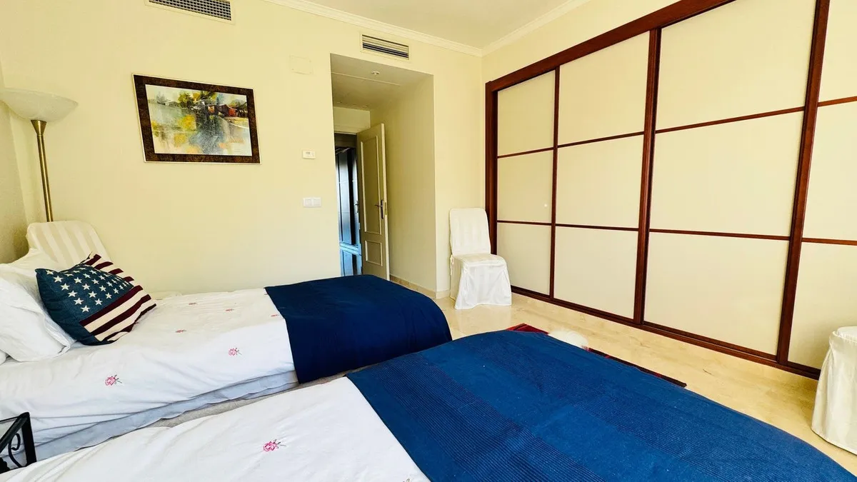 72b879ca-429b-4b6b-af08-8de69fa4a73e