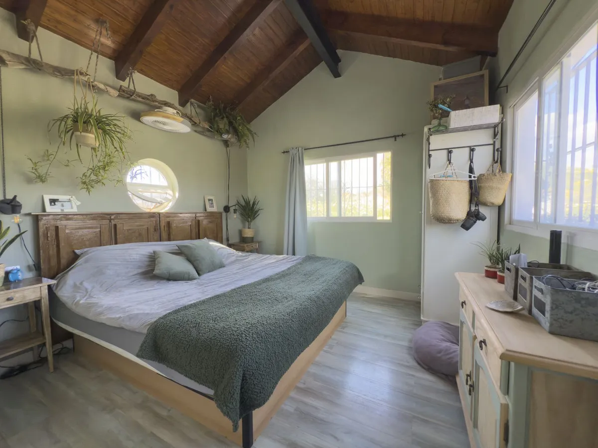 7f1a9b7d-5cb5-40e3-a098-e1cc3d085051