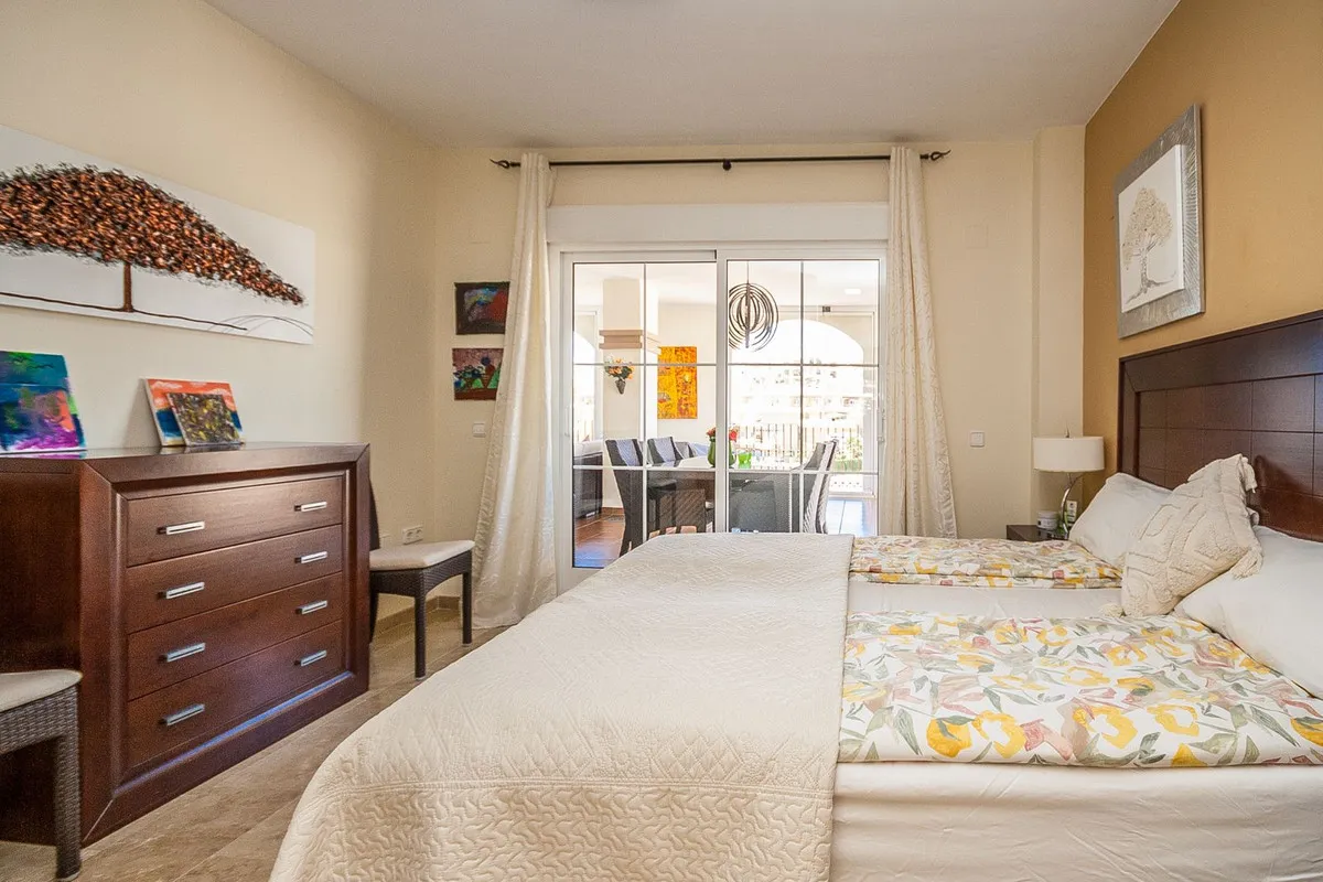 31f15d72-bab2-421e-a6b4-dd6e0e0029d7