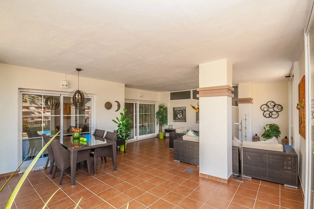 c0724110-3f56-4766-8700-a6f2f846a26e