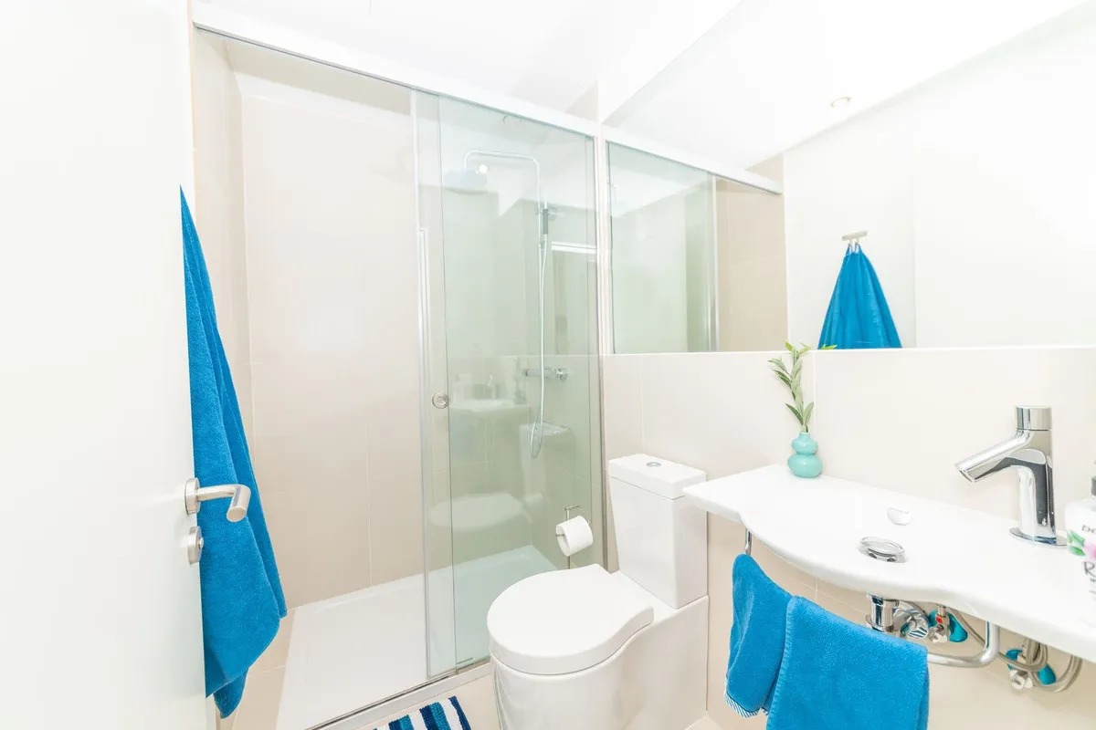 6ad939c7-2119-4b02-aab5-3b6ce206c86f