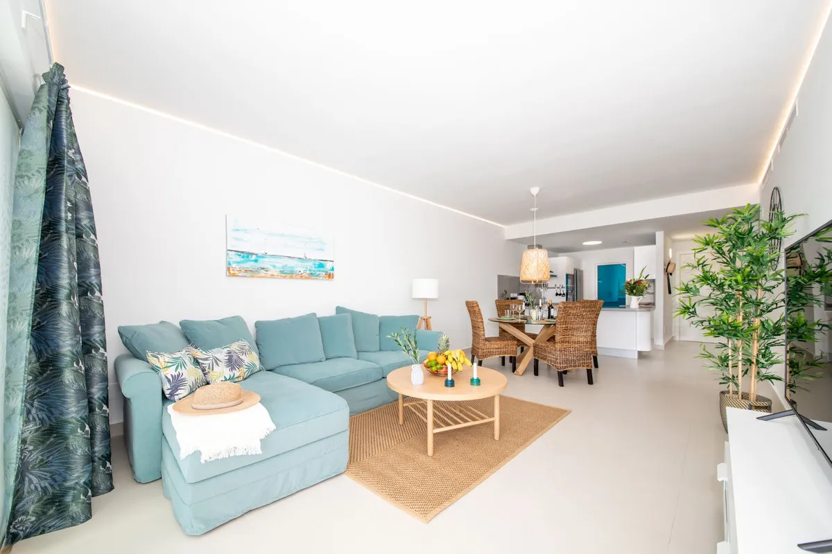 6dfa1d43-37f5-4d79-922a-7814a69894a4