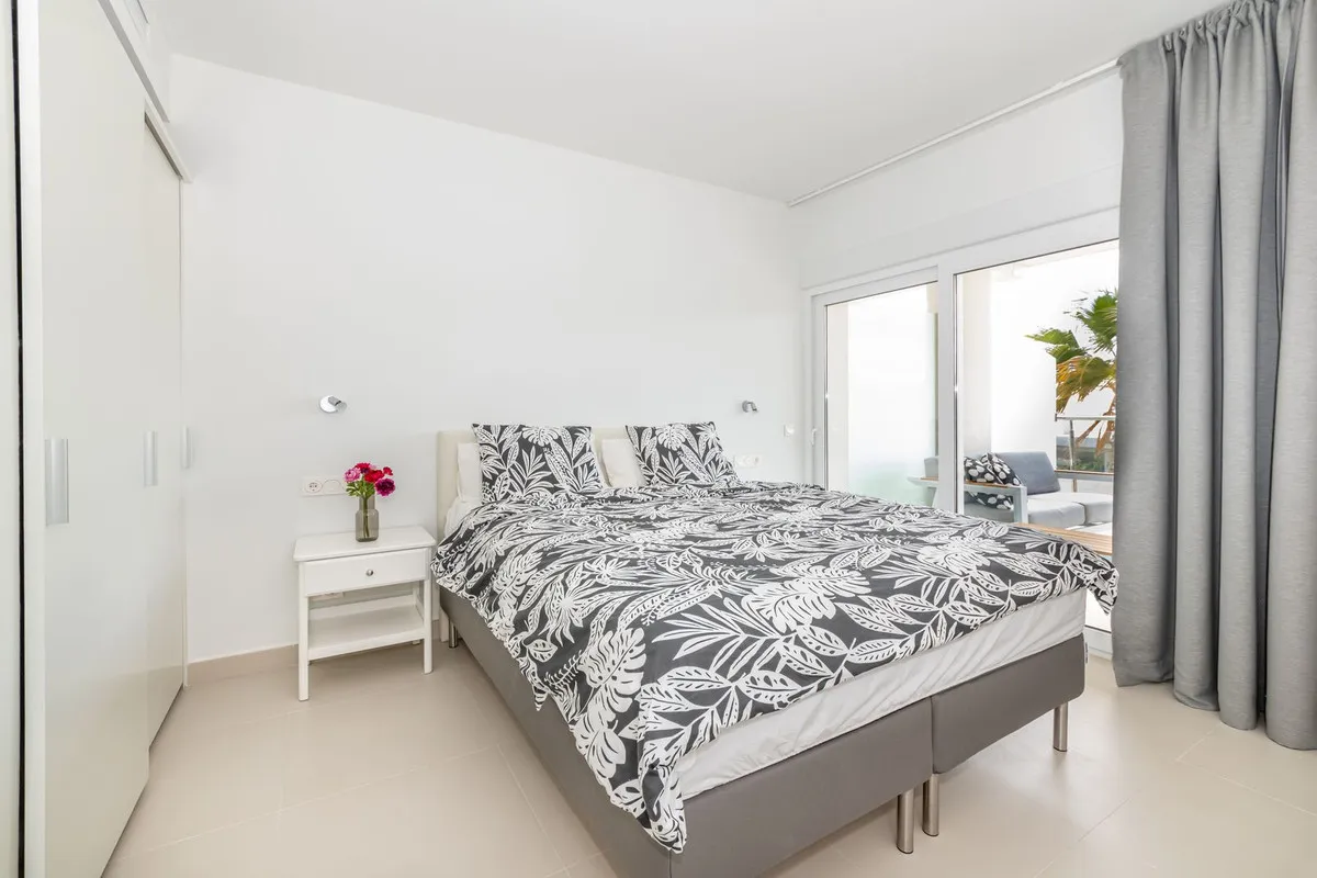 db6c7385-15ca-4ed6-bdfb-83884aea7bd0