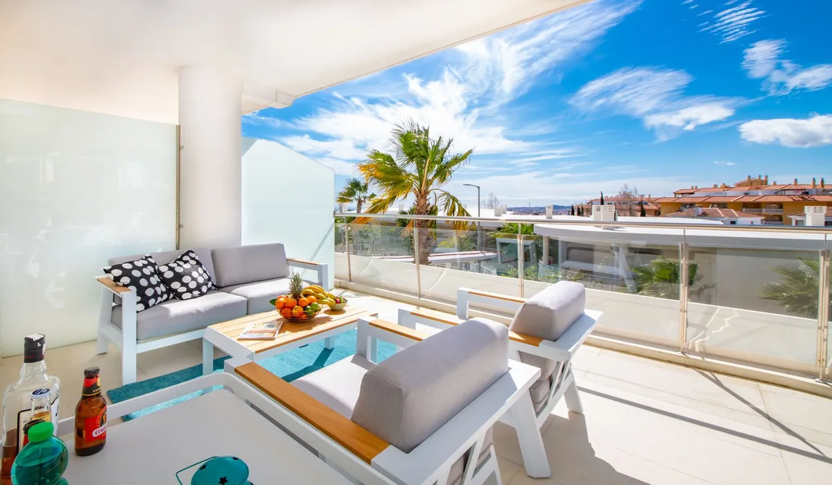 defe0ebd-4e1f-43c5-80f6-ad322ffb642c