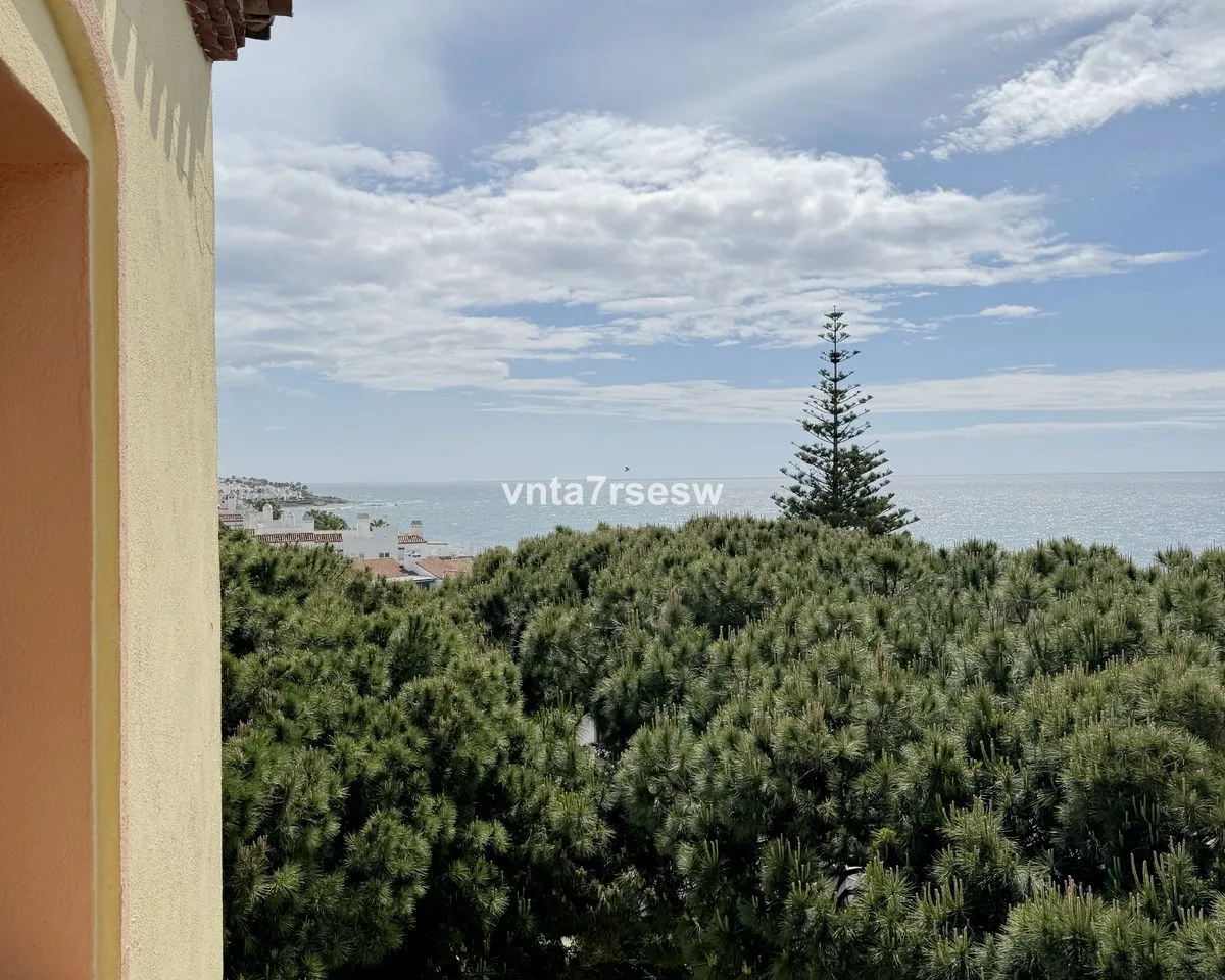 91823389-69b8-4aa2-9051-34426c62b79f