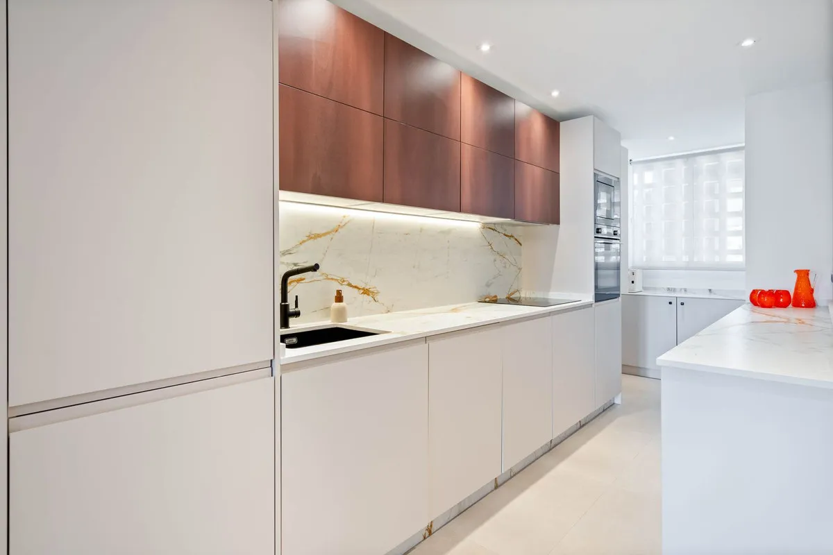 02f789e1-a3ed-4a57-974f-6777e5caa06d