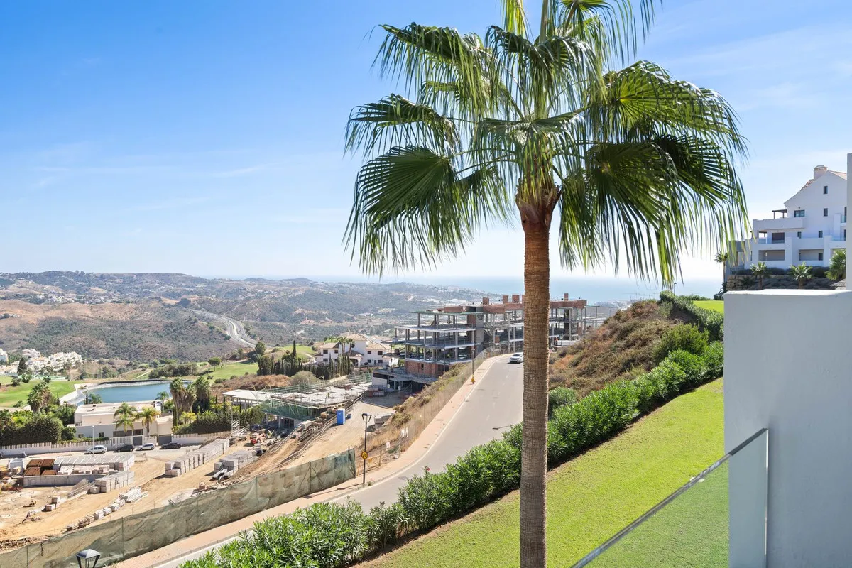 aa883c79-19df-4877-a190-0a592ccea208