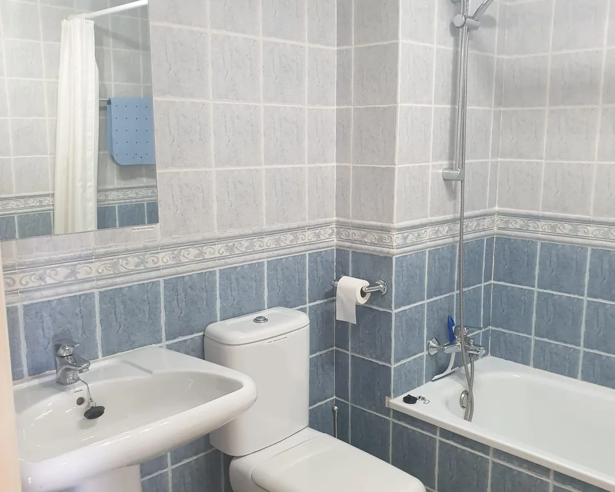 0e8c576c-d89e-4b79-8616-5c578ad18215