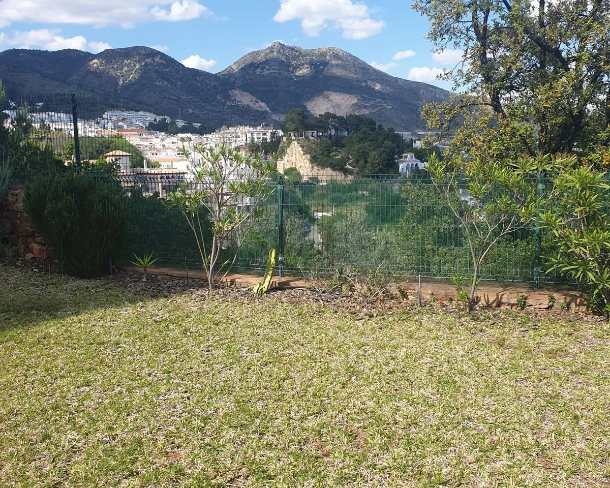 597bdd62-5e91-4476-aad8-8962c10f9b4d