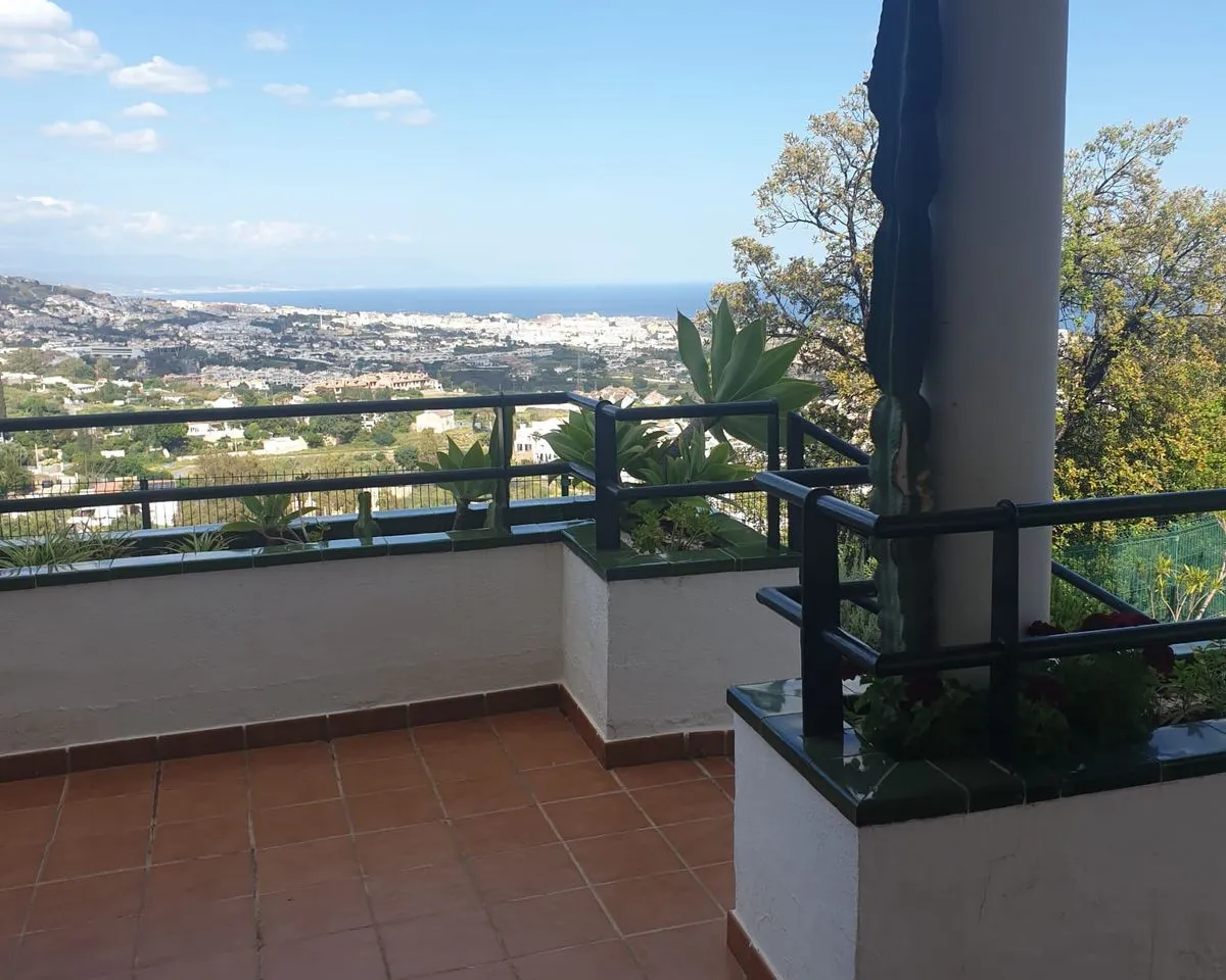 6e82761f-f49c-4921-8bba-ef80b7507af4