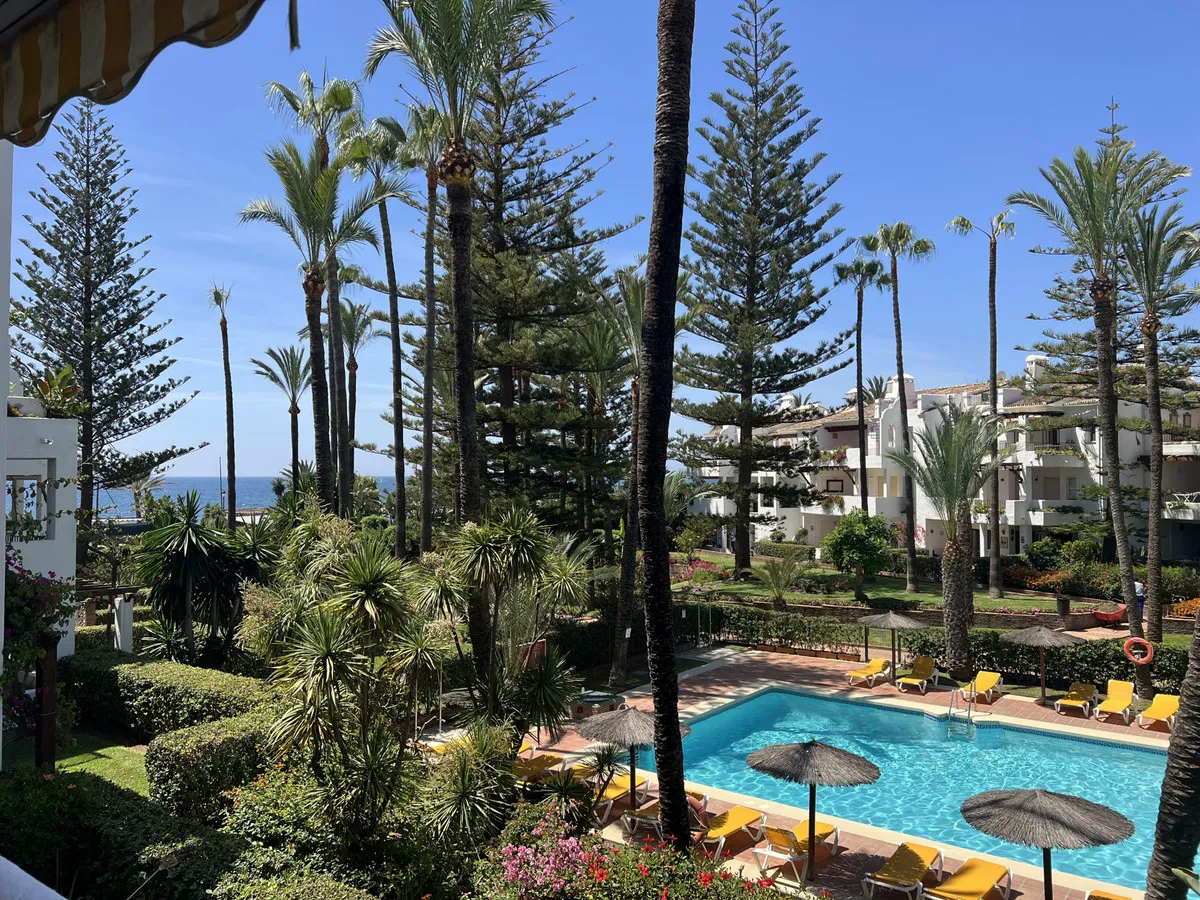 fc210c41-c5d7-4438-999a-a86adf968c1f