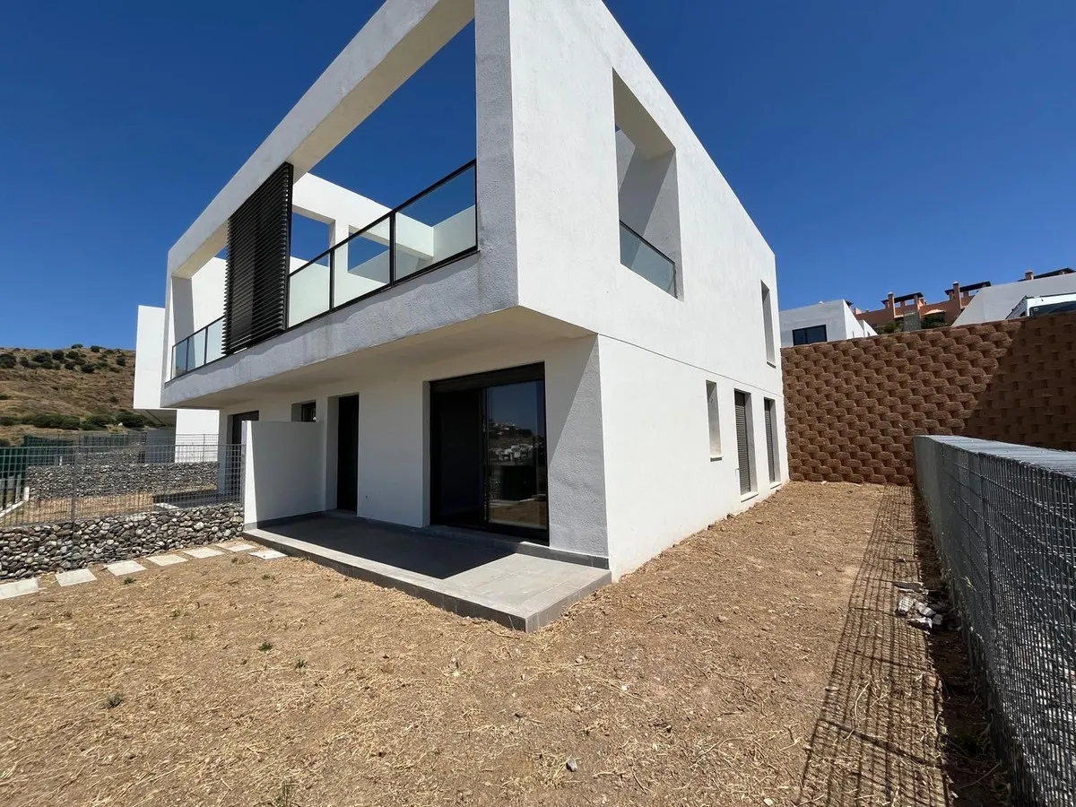 65884705-8069-455a-998d-3e13a513ed5c