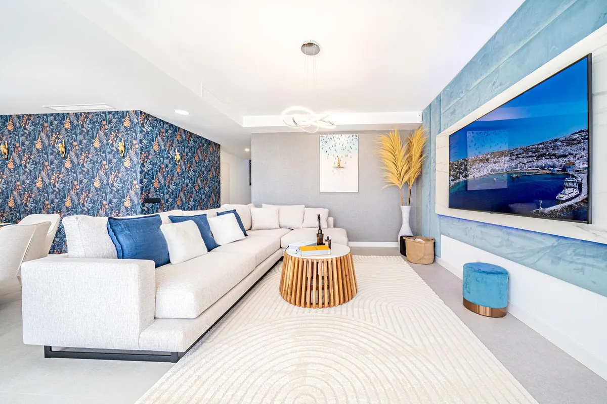 193f2758-71cc-4303-9794-9577b4d288c1