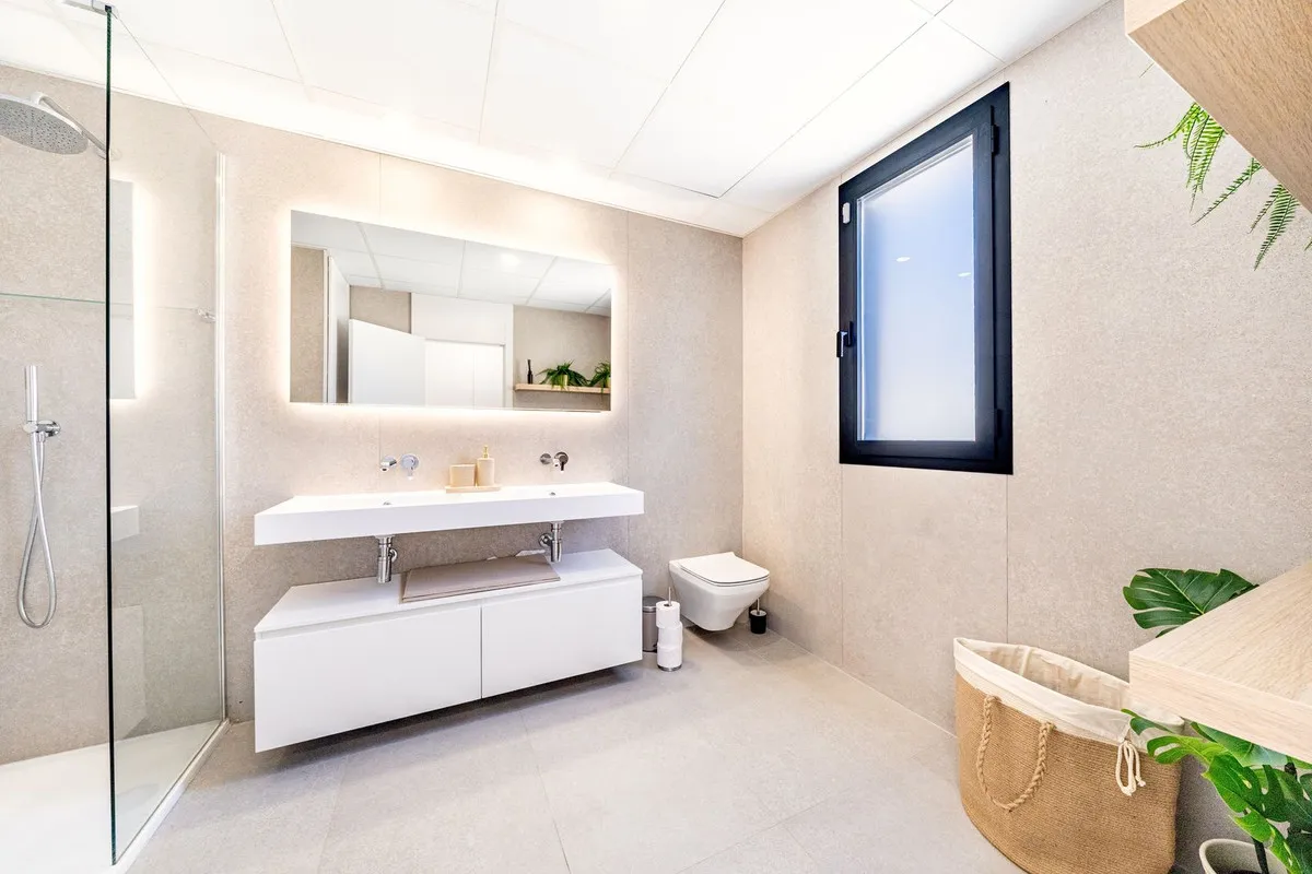 25f51b65-c6b8-4038-af30-5d8703076f52