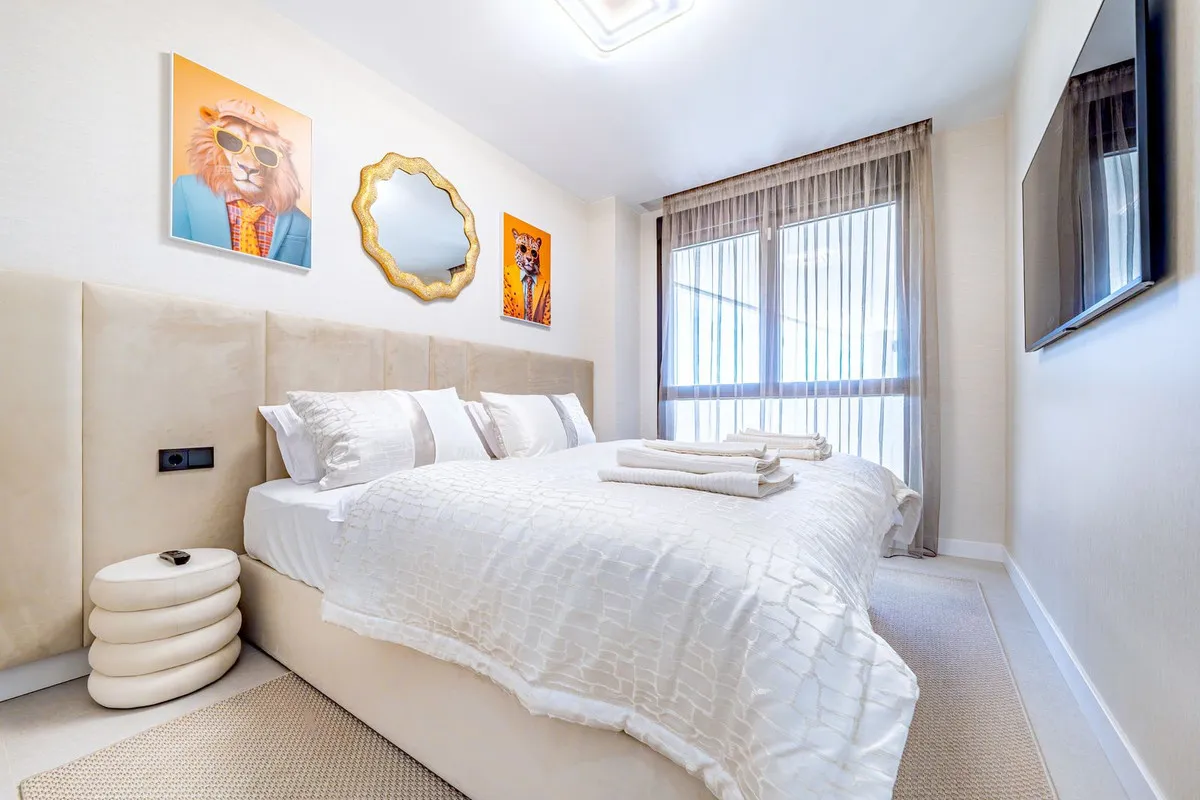 59ca515e-bbe5-48ca-a999-84c772f134a9