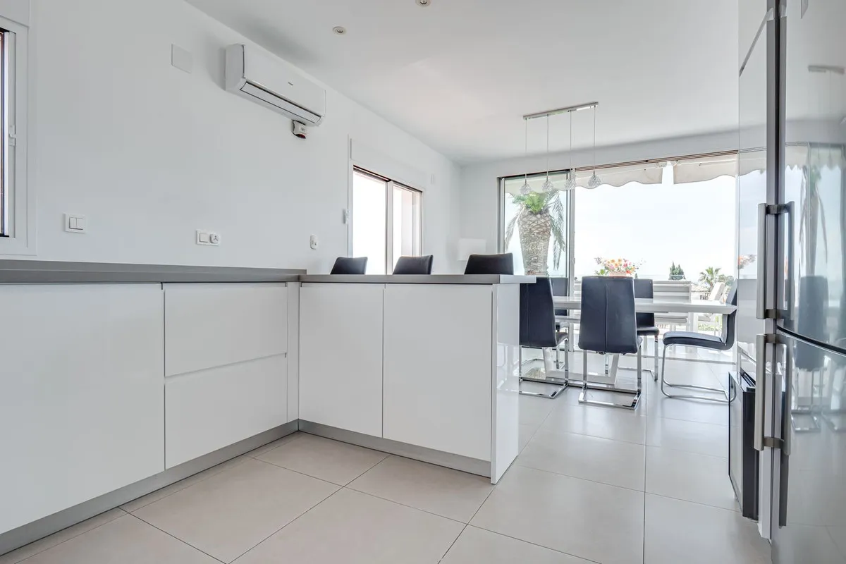 36789bca-edb7-4a29-a623-a8c6f4820352