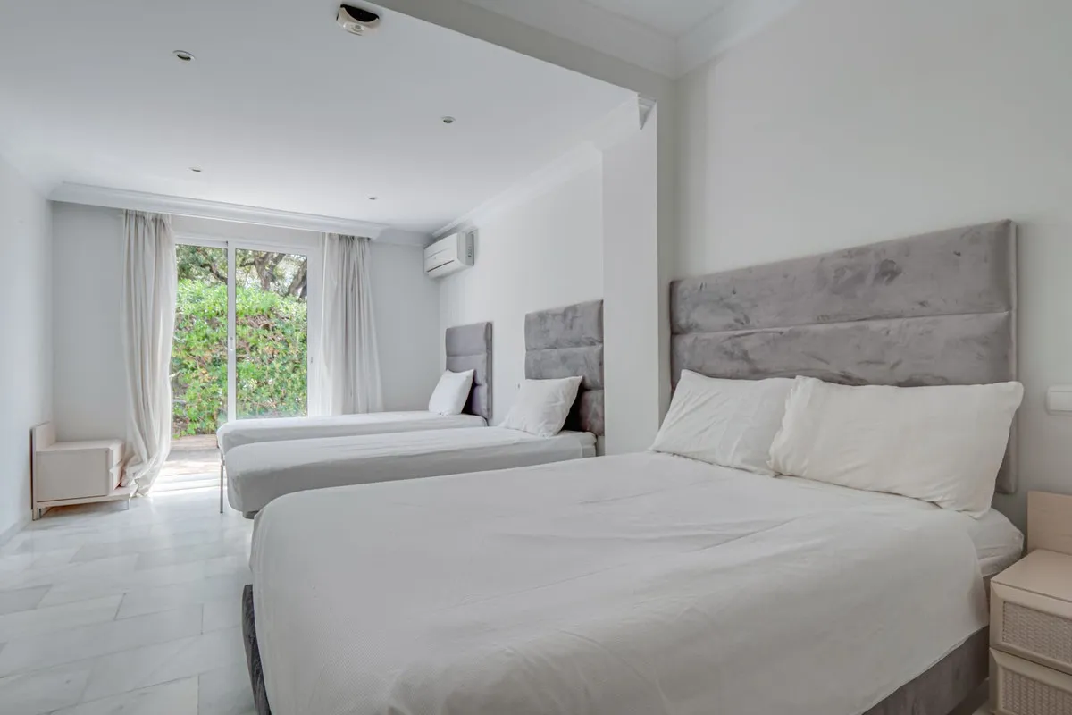 4af150be-85c5-4bd8-ba2f-9c1e5dcce2c5