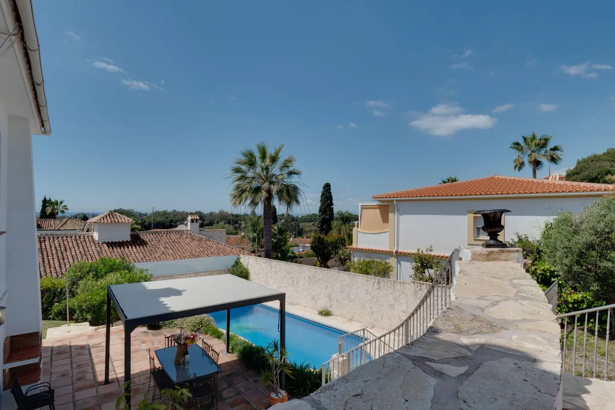 6f63f3da-3962-4ba1-bf07-6f3499d46921