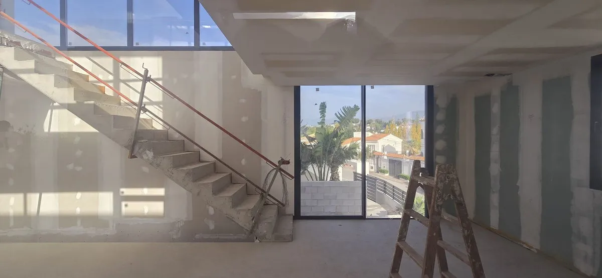 e8d69128-8adc-41cb-8b0a-4ecedb38d122