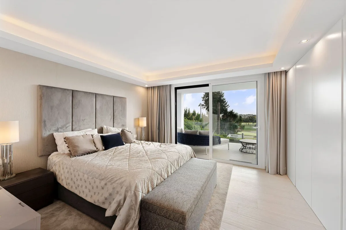 9a8979cb-521d-4bcc-8d8c-22937e9c36d6